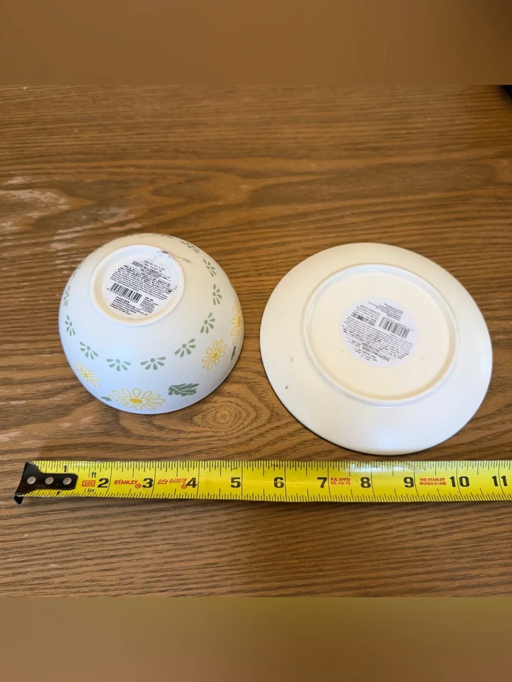 Japanese White Daisy Pattern Ceramic Bowl and Saucer Set NWOT